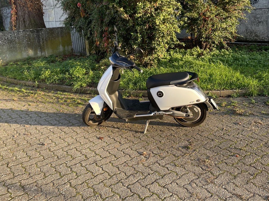 Elektroroller SOCO CUX